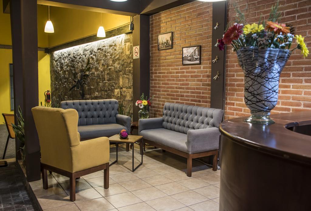 Hotel Casa Aurora Querétaro Extérieur photo